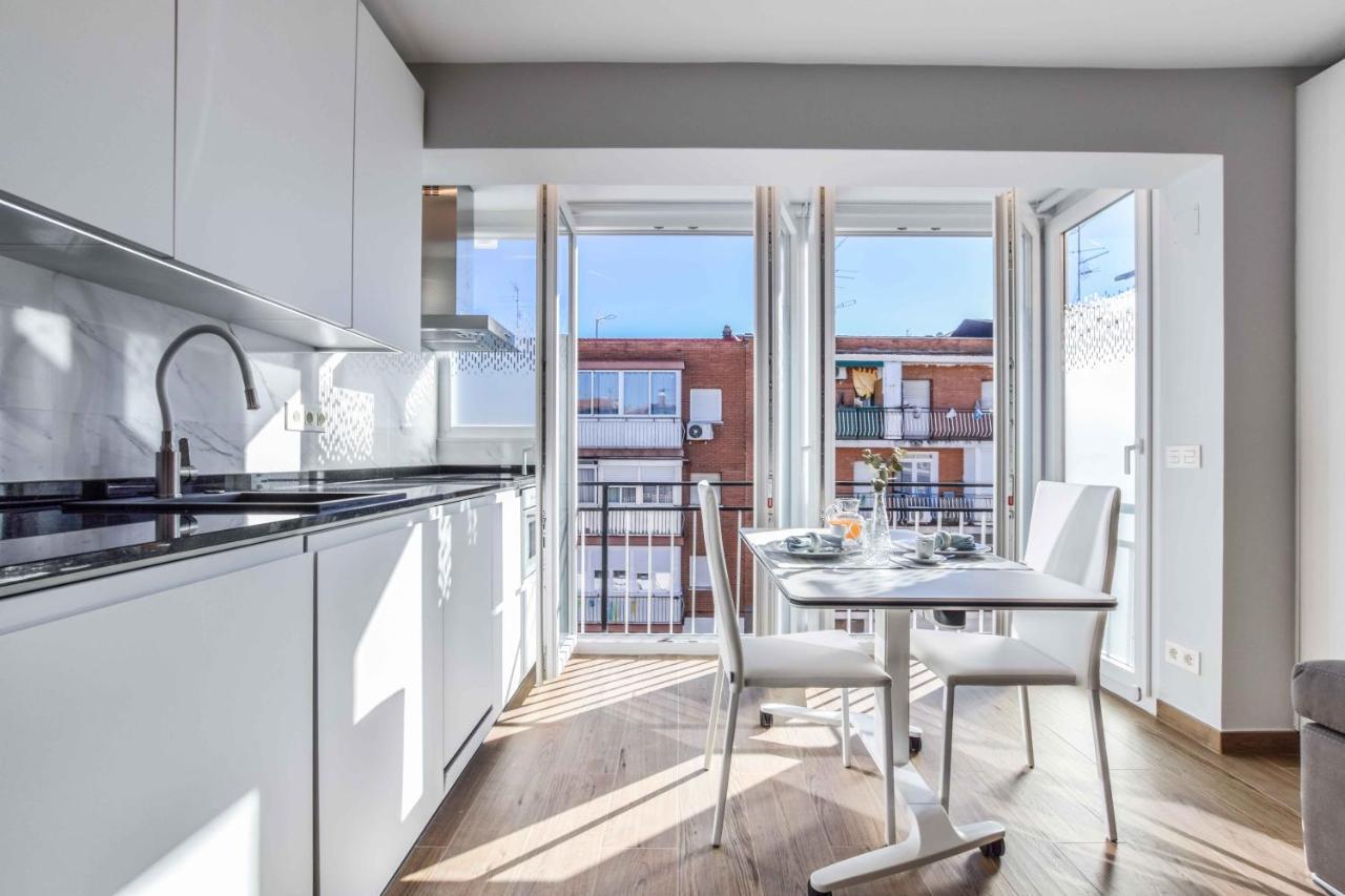 Global Home - Pada Madrid Bagian luar foto